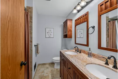 N115W19979  Woodland Dr, Germantown, WI 53022 - Photo 12