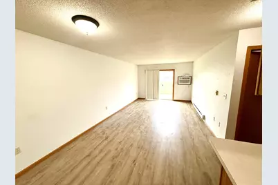 1021  Grandview Ave, Tomah, WI 54660 - Photo 10