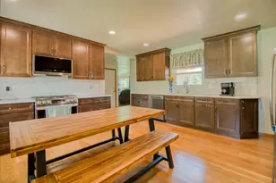 4615 N 149th St, Brookfield, WI 53005 - Photo 10