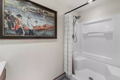 3000 W Highland Rd, Mequon, WI 53092 - Photo 36