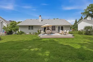 390 Garrison Dr, Lake Geneva, WI 53147 - Photo 24