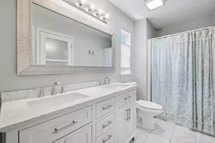390 Garrison Dr, Lake Geneva, WI 53147 - Photo 14