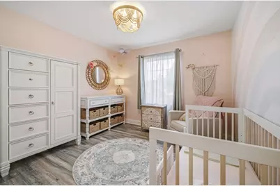 390  Garrison Dr, Lake Geneva, WI 53147 - Photo 12