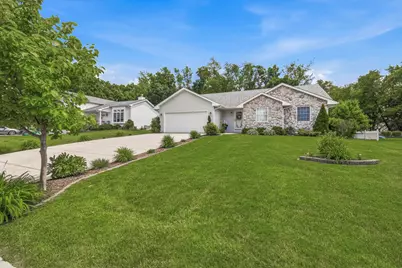 390  Garrison Dr, Lake Geneva, WI 53147 - Photo 26