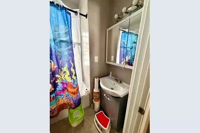 5015 N 49th St, Milwaukee, WI 53218 - Photo 10