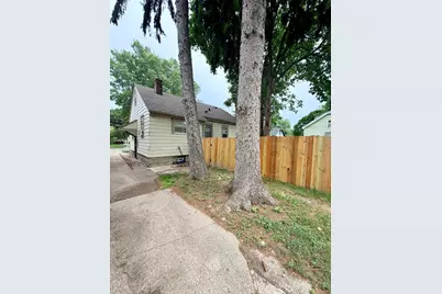 5015 N 49th St, Milwaukee, WI 53218 - Photo 24