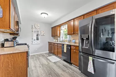 518  Williams Ave, South Milwaukee, WI 53172 - Photo 14