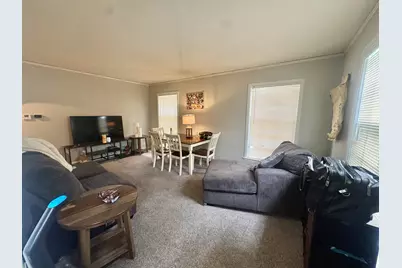 528 N 63rd St, Wauwatosa, WI 53213 - Photo 6