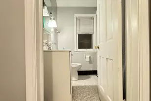 528 N 63rd St, Wauwatosa, WI 53213 - Photo 22