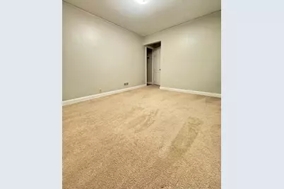 528 N 63rd St, Wauwatosa, WI 53213 - Photo 26
