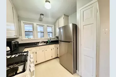 528 N 63rd St, Wauwatosa, WI 53213 - Photo 26