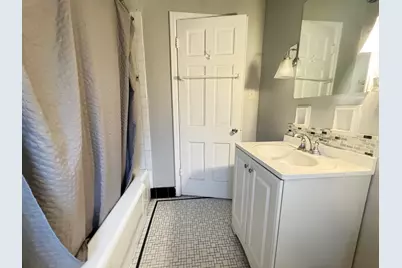 528 N 63rd St, Wauwatosa, WI 53213 - Photo 32
