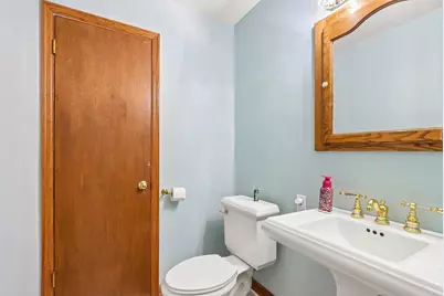 7648 S Pine Ave, Oak Creek, WI 53154 - Photo 14