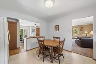 920 Cedar Ct, Port Washington, WI 53074 - Photo 10