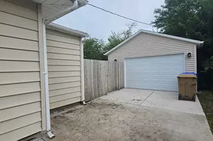 5606 44th Ave, Kenosha, WI 53144 - Photo 2