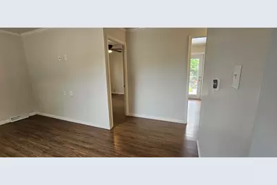 5606  44th Ave, Kenosha, WI 53144 - Photo 12