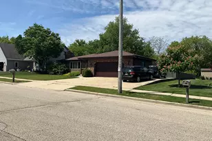 8610 45th Ave, Kenosha, WI 53144 - Photo 18