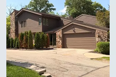 235 N Elm Grove Rd #A, Brookfield, WI 53005 - Photo 2