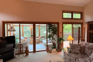 235 N Elm Grove Rd, Brookfield, WI 53005 - Photo 6