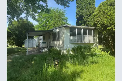 1432  Pleasant St, Lyons, WI 53105 - Photo 2