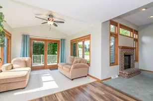 1610 E Kyle Ln, Beloit, WI 53511 - Photo 10
