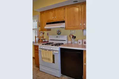 7812  47th Ave, Kenosha, WI 53142 - Photo 8