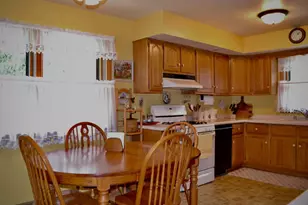 7812 47th Ave, Kenosha, WI 53142 - Photo 2