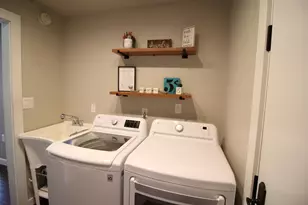 1408 W Zedler Ln, Mequon, WI 53092 - Photo 28