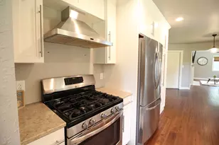 1408 W Zedler Ln, Mequon, WI 53092 - Photo 18