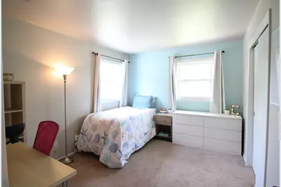 1408 W Zedler Ln, Mequon, WI 53092 - Photo 36