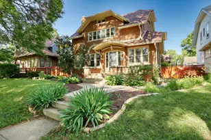 2530 N Grant Blvd, Milwaukee, WI 53210 - Photo 2