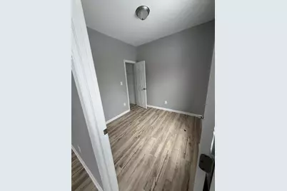 1646  Center St, Racine, WI 53403 - Photo 6