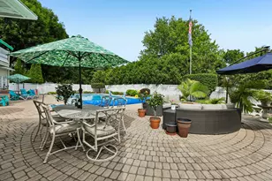 702 Glenwood Ct, Jefferson, WI 53549 - Photo 12