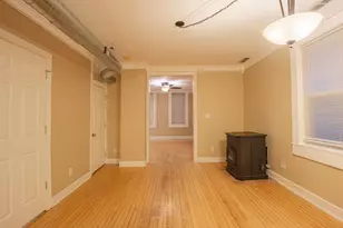 1755 N Franklin Pl, Milwaukee, WI 53202 - Photo 10