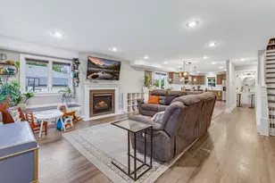 3733 E Birchwood Ave, Cudahy, WI 53110 - Photo 8