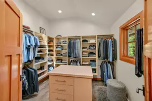 12138 N River Rd, Mequon, WI 53092 - Photo 36