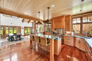 12138 N River Rd, Mequon, WI 53092 - Photo 24