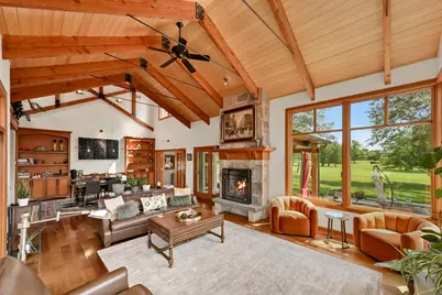12138 N River Rd, Mequon, WI 53092 - Photo 22