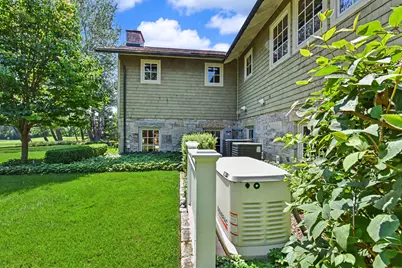 12138 N River Rd, Mequon, WI 53092 - Photo 90