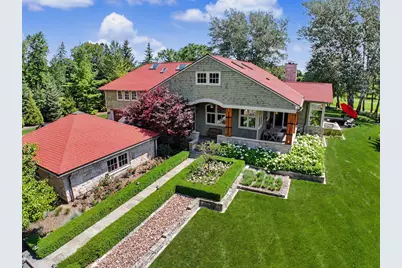 12138 N River Rd, Mequon, WI 53092 - Photo 2