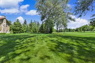 12138 N River Rd, Mequon, WI 53092 - Photo 66