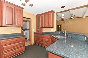 422 Eastern Trail, Mukwonago, WI 53149 - Photo 16