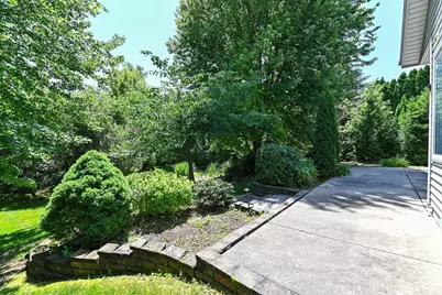 422  Eastern Trl, Mukwonago, WI 53149 - Photo 40