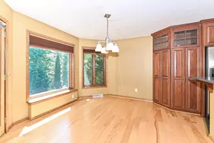 422 Eastern Trail, Mukwonago, WI 53149 - Photo 12