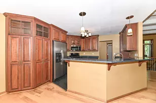 422 Eastern Trail, Mukwonago, WI 53149 - Photo 14