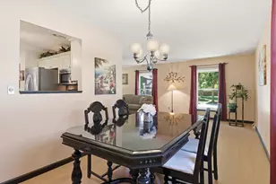 2220 E Hickory Dr, Oak Creek, WI 53154 - Photo 8