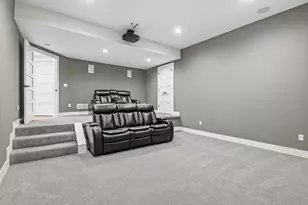 S17W30381 Hazeltine Ct, Genesee, WI 53188 - Photo 36