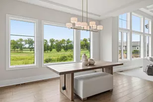 S17W30381 Hazeltine Ct, Genesee, WI 53188 - Photo 4