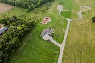 S75W35724 Wilton Rd, Eagle, WI 53119 - Photo 32
