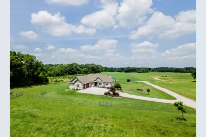 S75W35724  Wilton Rd, Eagle, WI 53119 - Photo 2